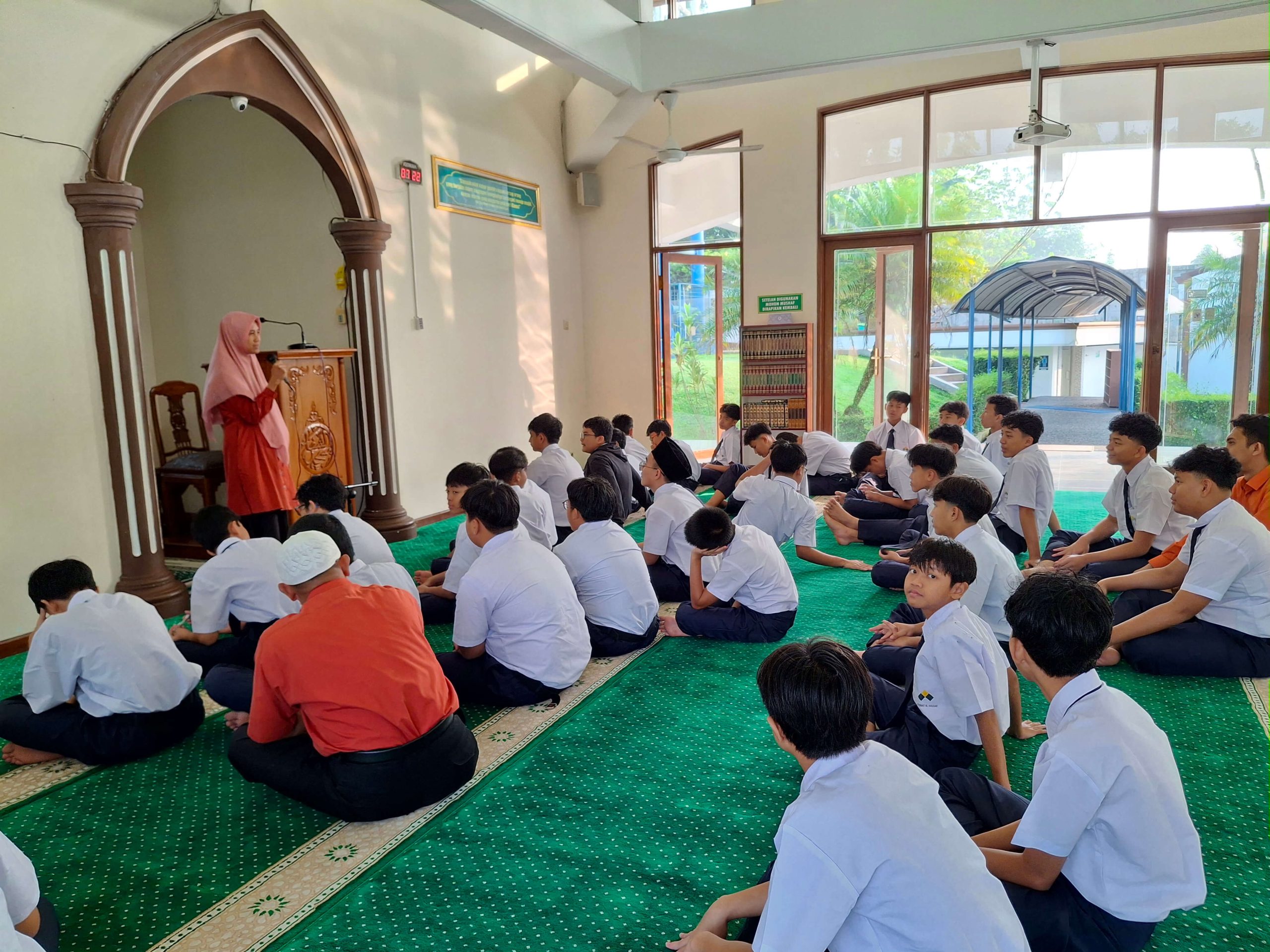 SMP Internat Al Kausar